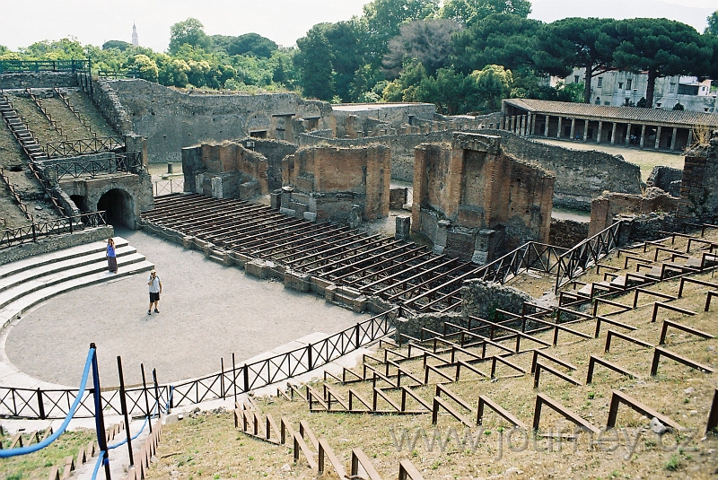 napoli0073.jpg
