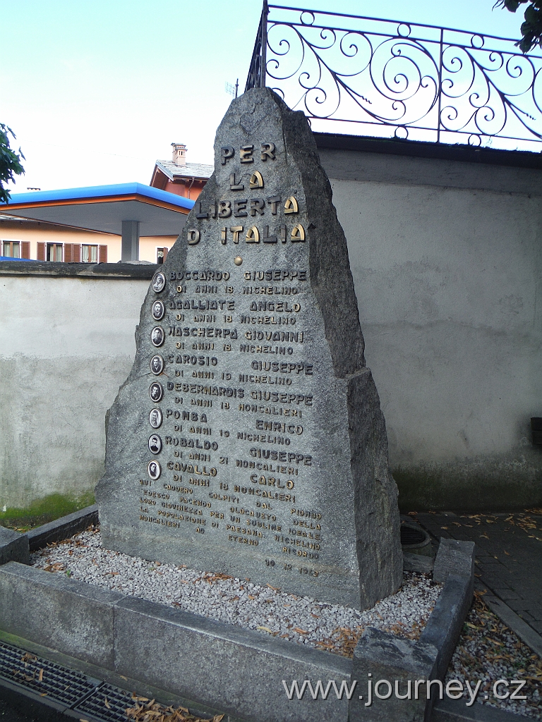 DSCF1790.JPG