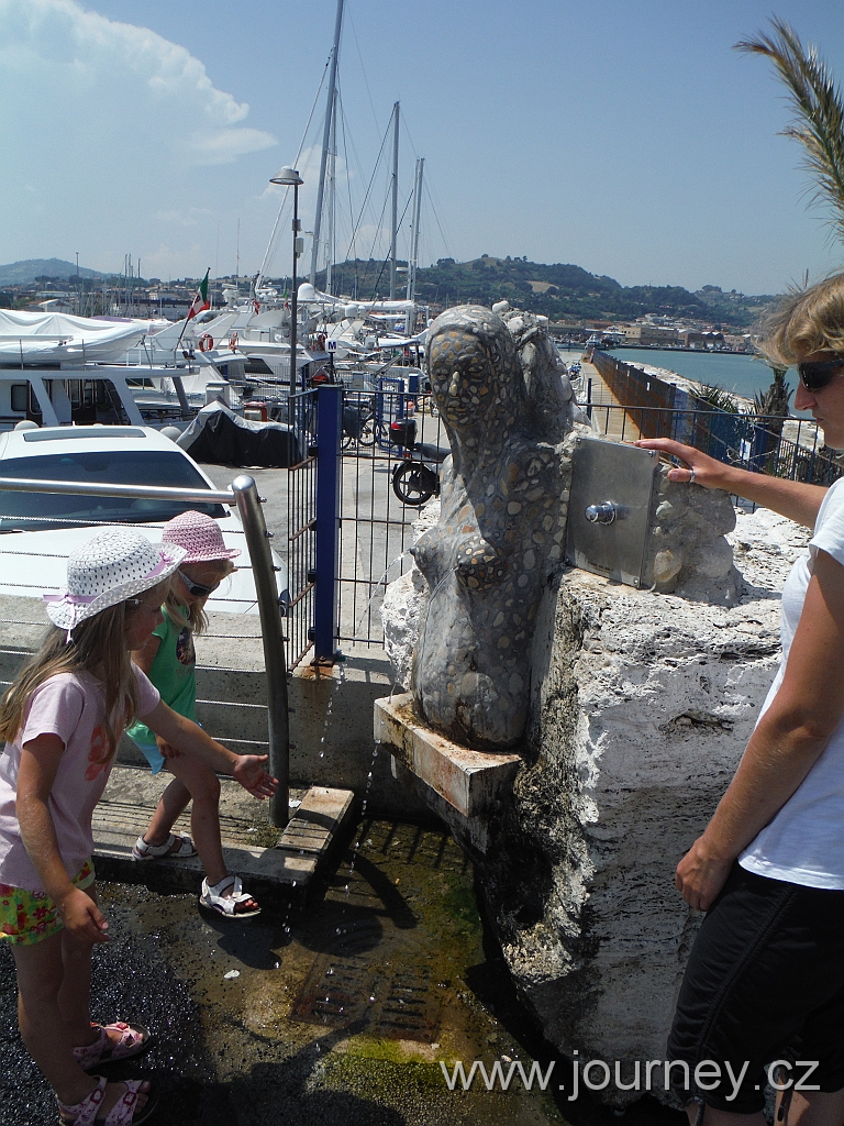 DSCF2728.JPG