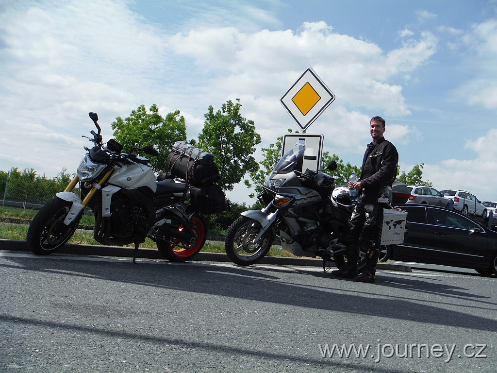 DSCF2068.JPG