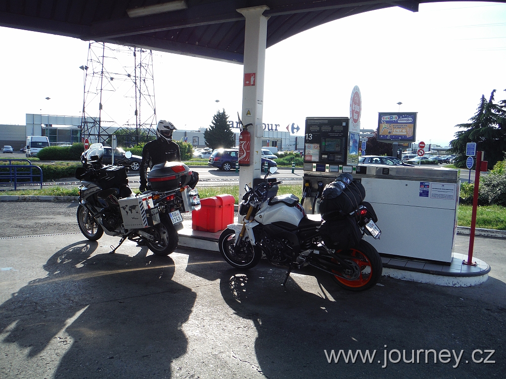 DSCF2070.JPG
