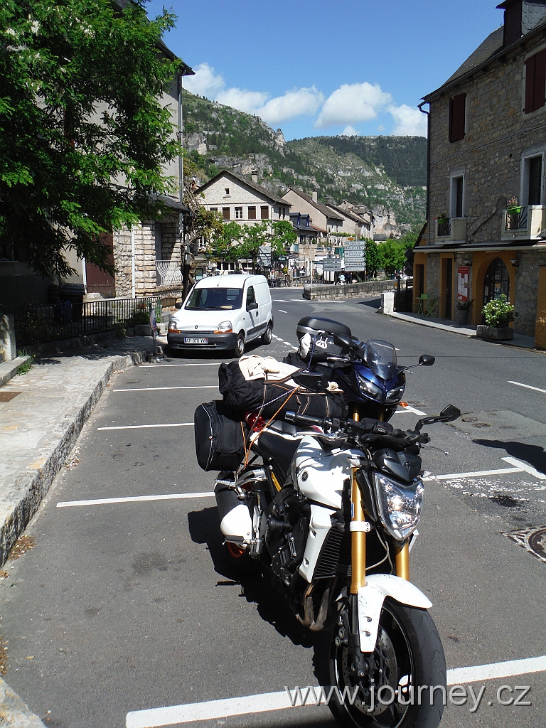 DSCF3957.JPG